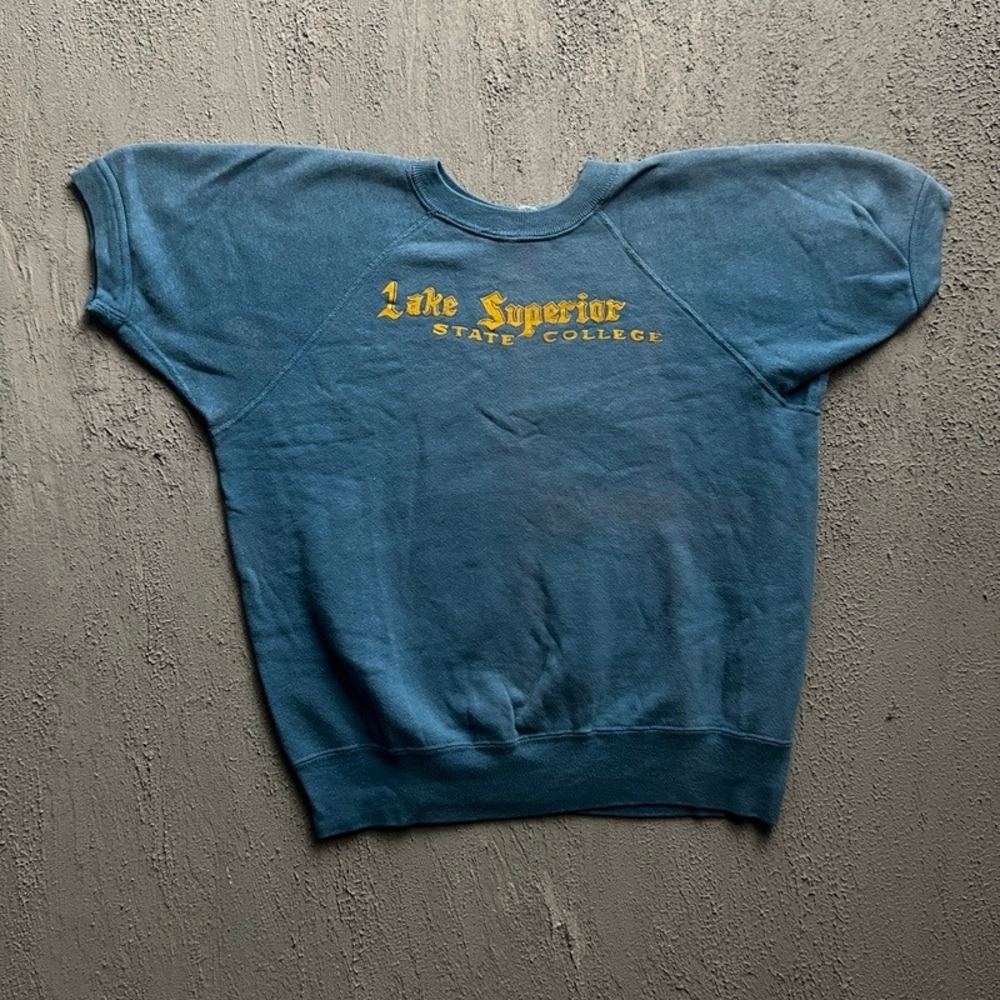Vintage Lake Superior State Sweatshirt Medium Blue 1960s Short Sleeve